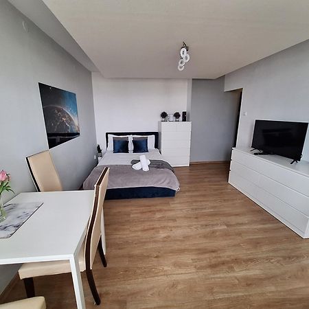 Apartament 9 Pietro Torun Luaran gambar